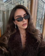 Miu Miu rectangle noir avec Boîte
