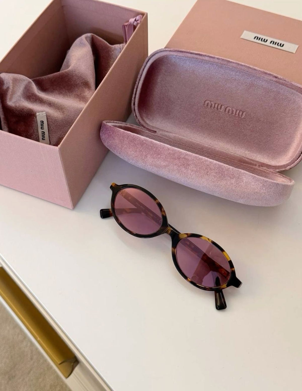 Miu Miu Rose avec Boîte