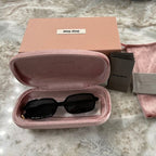 Miu Miu Rectangle Noir