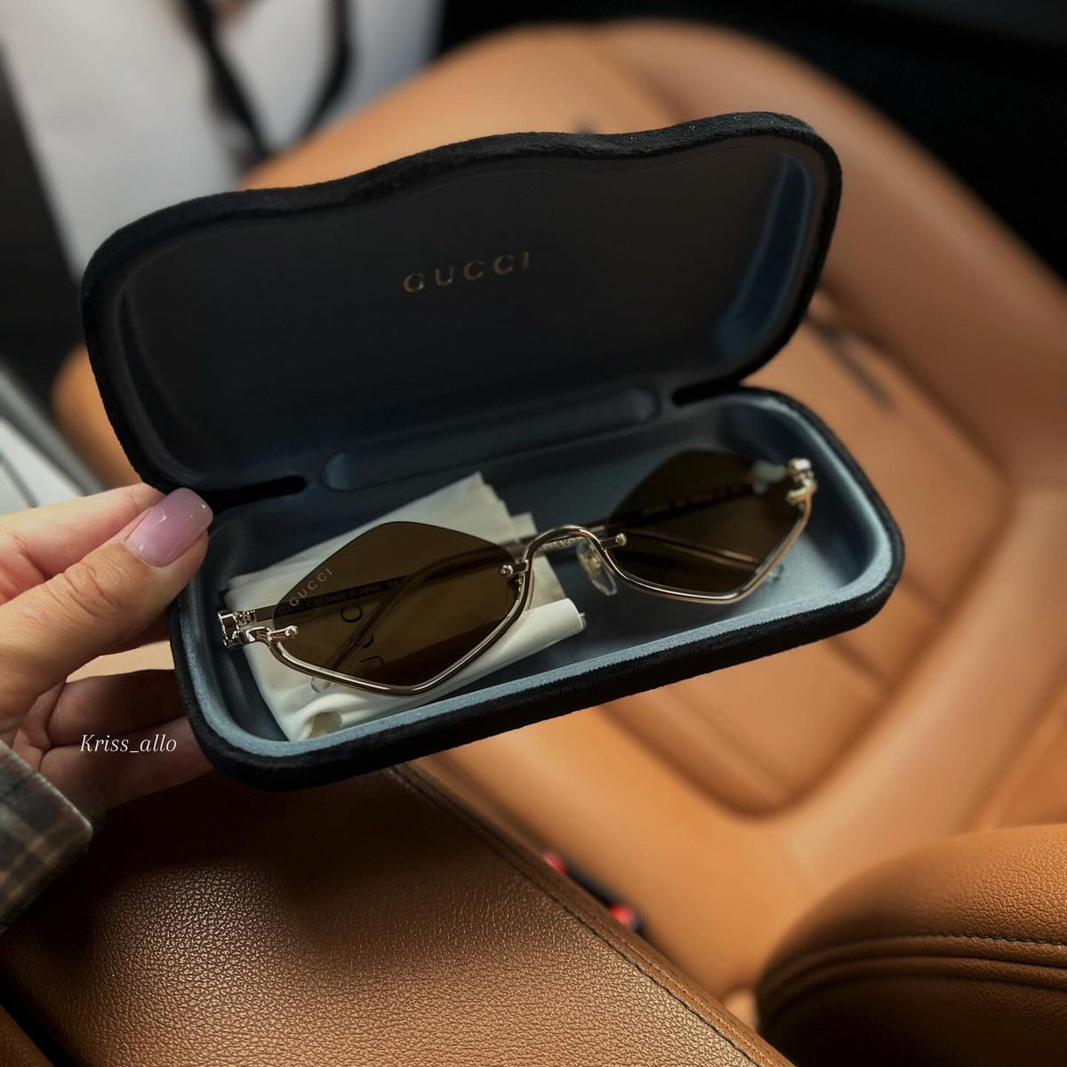 Gucci Triangle Marron